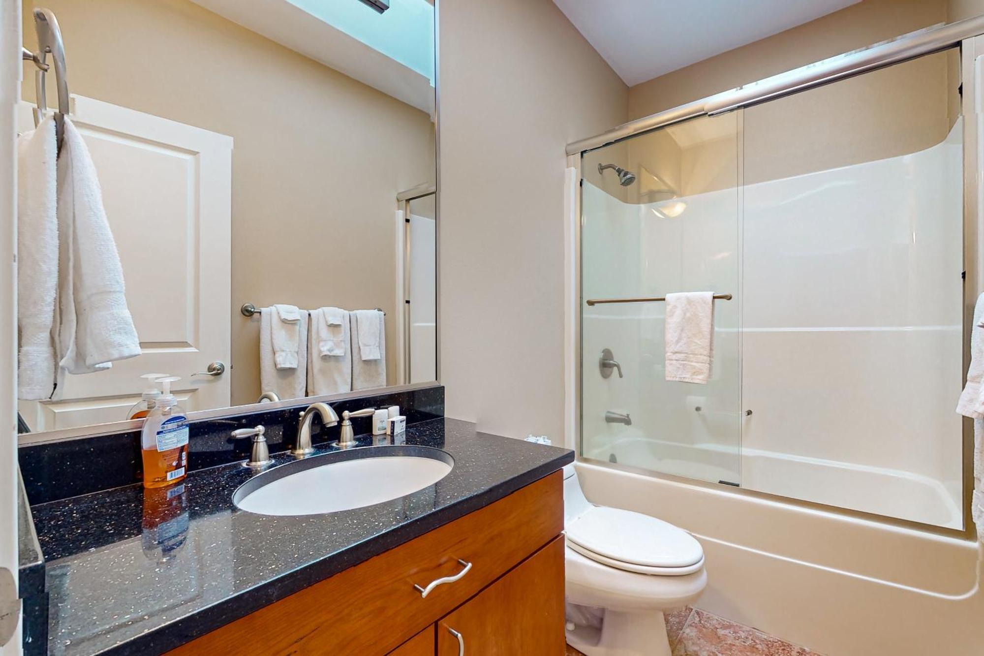Arcadian Gardens Villa Washington Harbor Luaran gambar